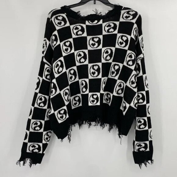 Distressed Sweater - Picture 4 of 4